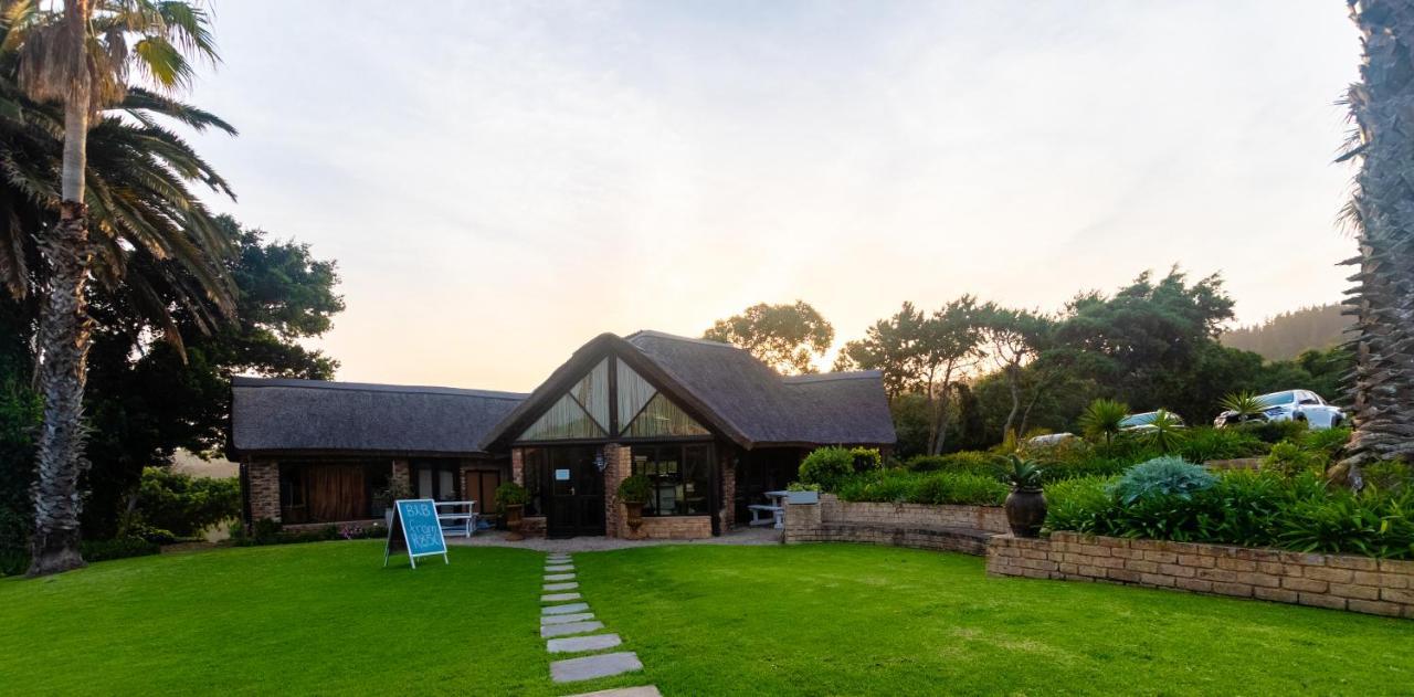 Dutton'S Cove Guest House Herolds Bay Exterior foto